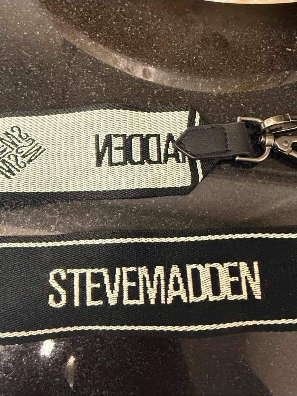 Steve Madden Bwebber Small Pebbled Crossbody Tote Black Logo Bag - Picture 11 of 12